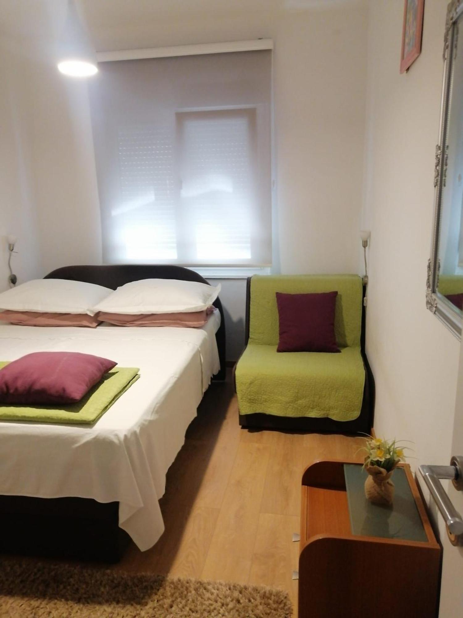 Apartments Kursan Seget Vranjica Exterior photo