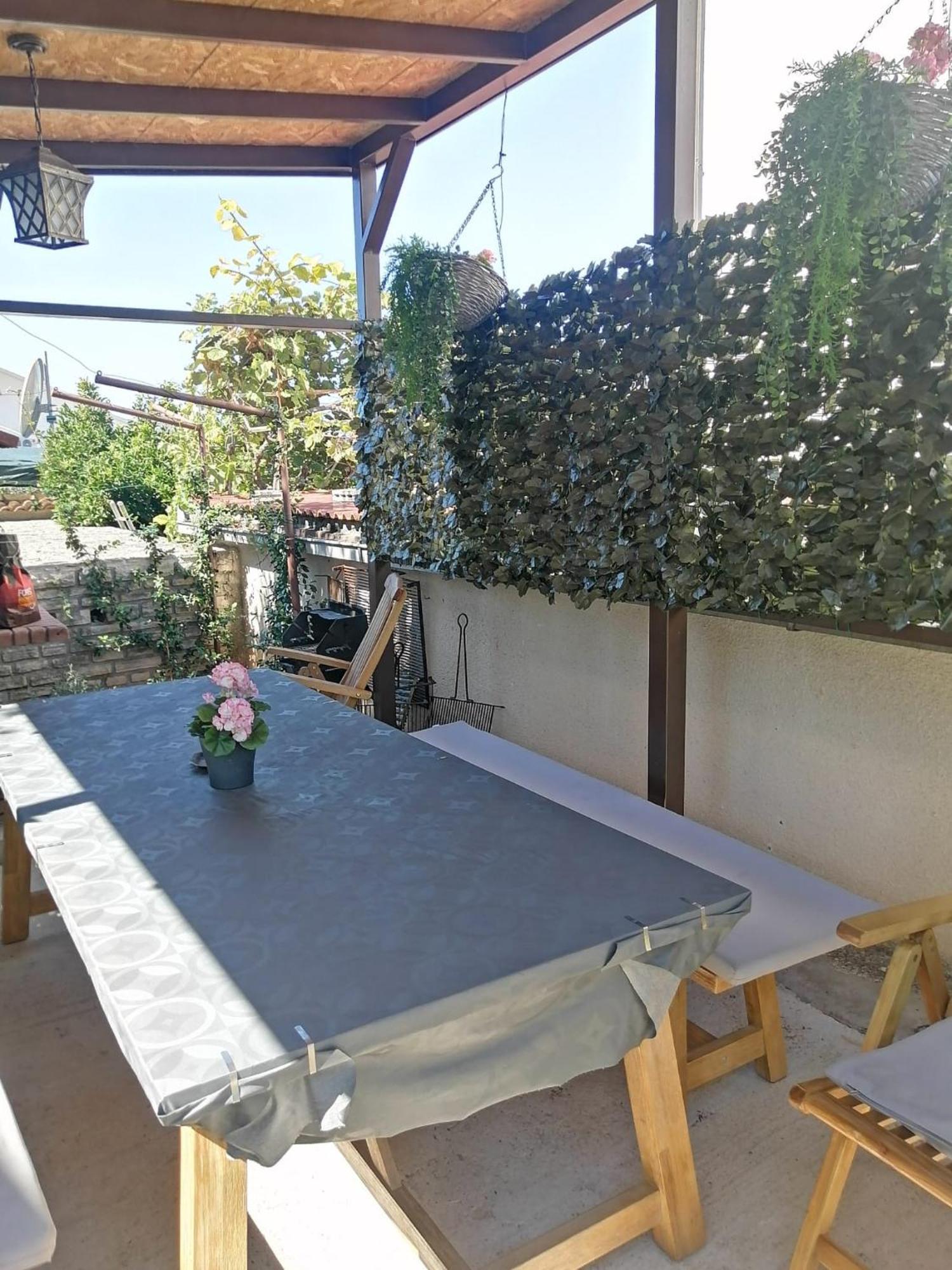 Apartments Kursan Seget Vranjica Exterior photo