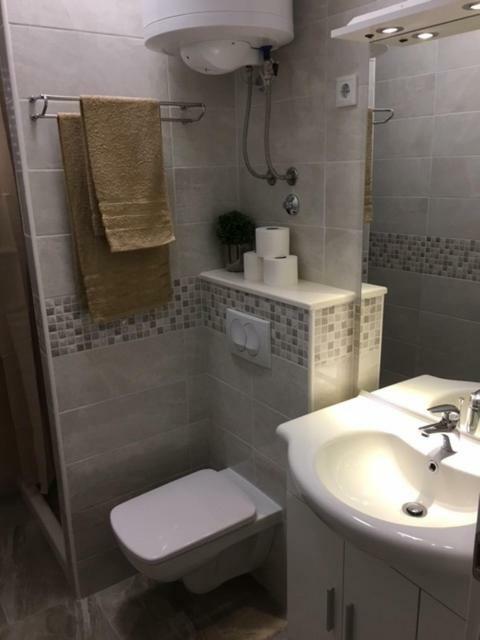 Apartments Kursan Seget Vranjica Exterior photo